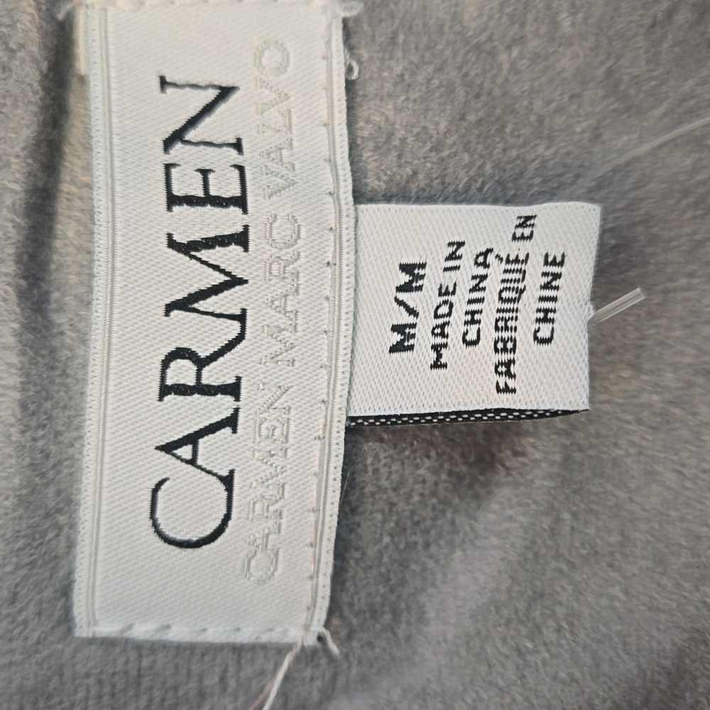 Carmen Marc Valvo Gray Faux Fur Vest Medium NWT - Picture 2 of 6